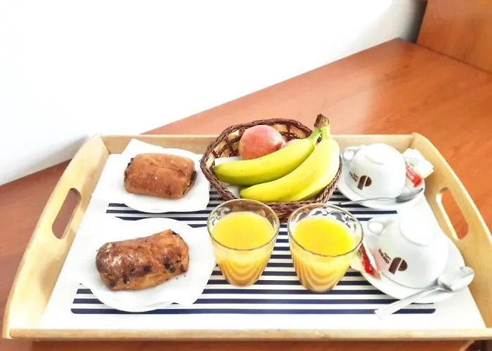 Отель типа "постель и завтрак" Sole E Luna 4*
